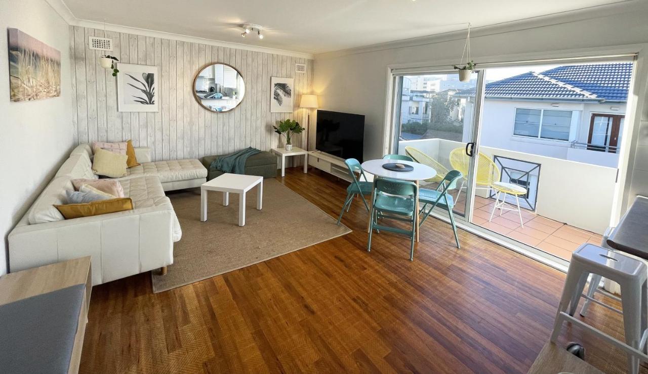 Beachside Apartment Blackwoods Beach Кронула Екстериор снимка