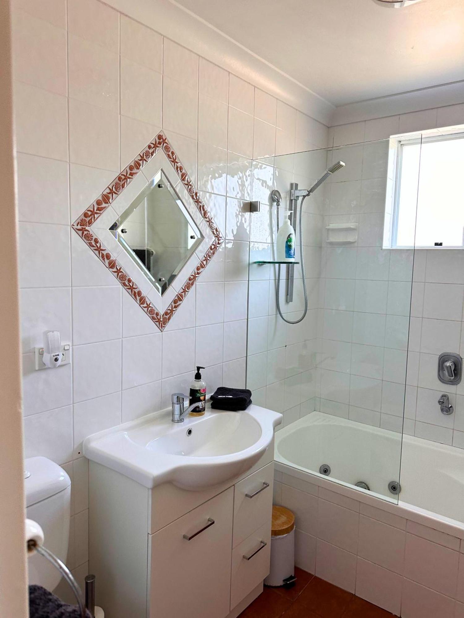 Beachside Apartment Blackwoods Beach Кронула Екстериор снимка