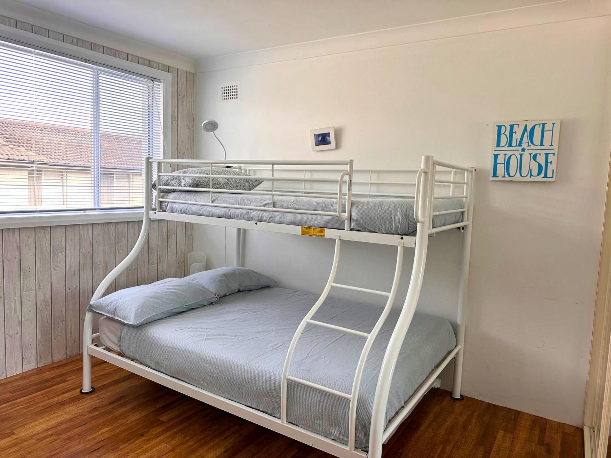 Beachside Apartment Blackwoods Beach Кронула Екстериор снимка