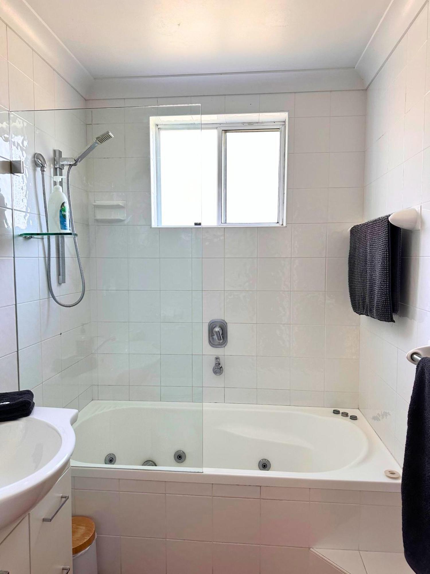 Beachside Apartment Blackwoods Beach Кронула Екстериор снимка