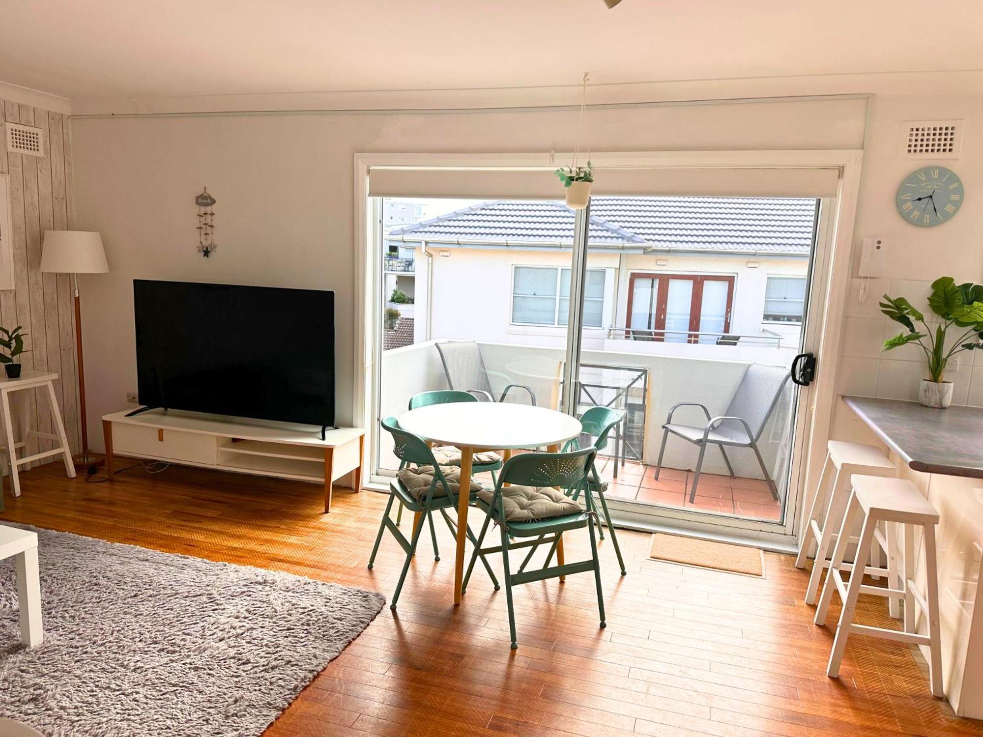 Beachside Apartment Blackwoods Beach Кронула Екстериор снимка